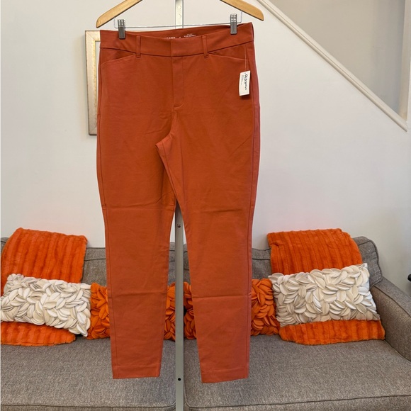 ❣️🆕Old Navy High-Waisted Pixie Skinny Pants in Ginger Spice❣️ - Picture 3 of 10